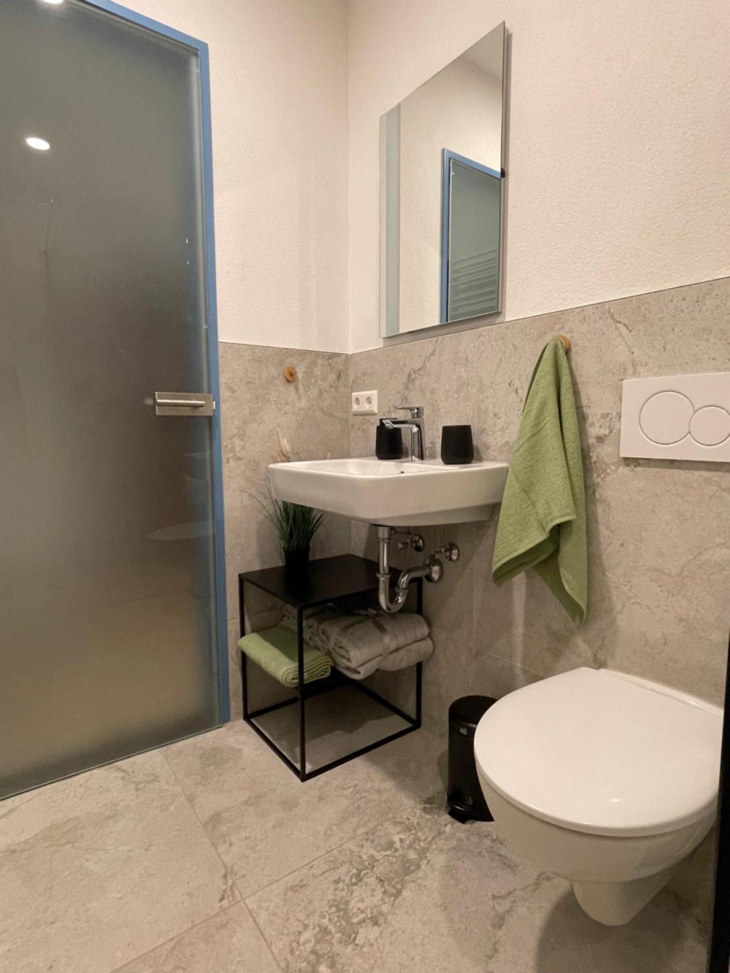 Wunderschoenes Apartment Am Schloessle Zentrum Pforzheim Extérieur photo