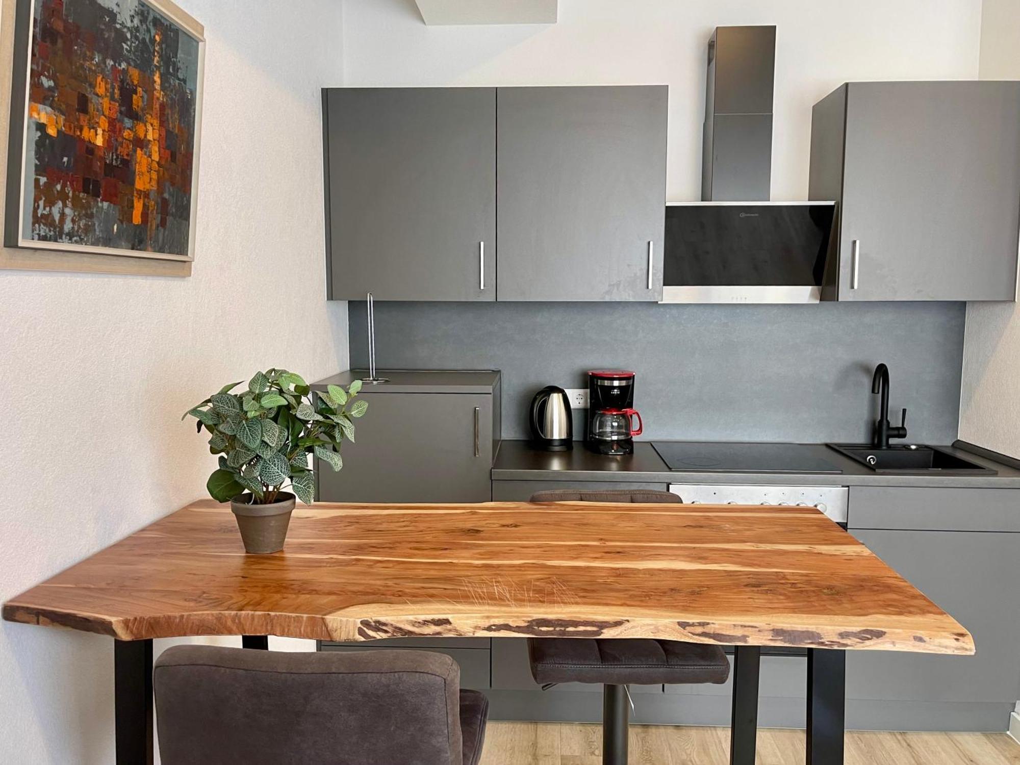 Wunderschoenes Apartment Am Schloessle Zentrum Pforzheim Extérieur photo