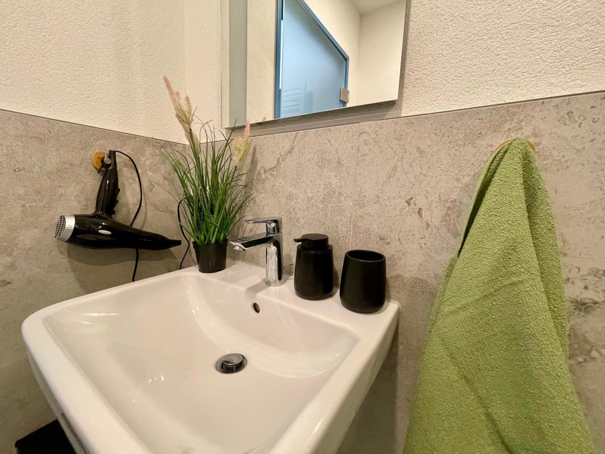 Wunderschoenes Apartment Am Schloessle Zentrum Pforzheim Extérieur photo